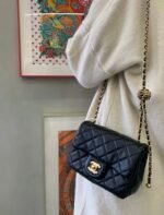 CHANEL 方胖小金球 羊皮 黑色：圖片 2