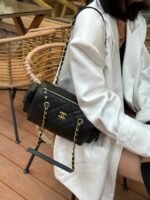 CHANEL 保齡球包：圖片 2