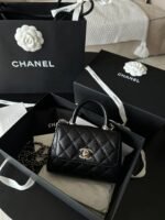 CHANEL COCO HANDLE菱格縫線粒紋牛皮金鍊