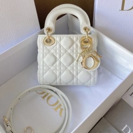 Dior Lady  白色藤格紋小羊皮迷你包
